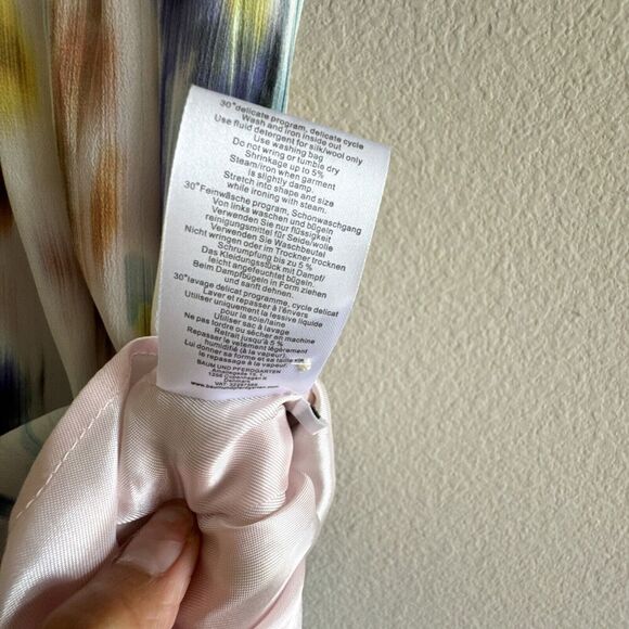 Baum und Pferdgarten Adamaris Silk Blend Smocked Bodice Midi Dress 36 EU, US 4/6 - Picture 8 of 8